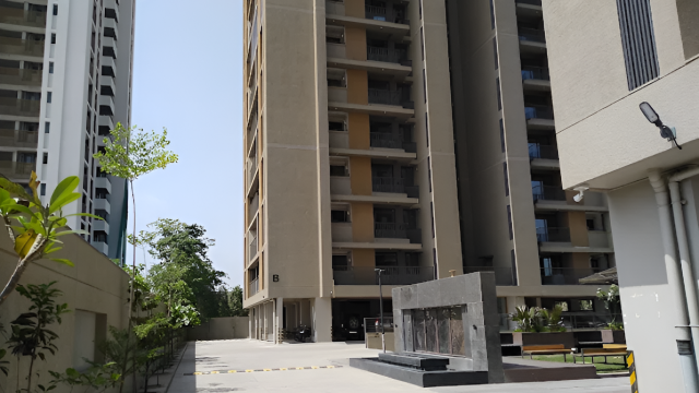 Frame 5 (8)-Picsart-AiImageEnhancer