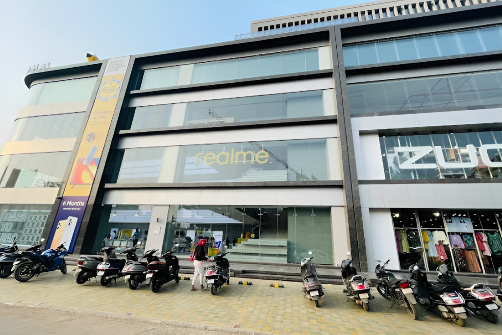 Frame 5 (2)-Picsart-AiImageEnhancer